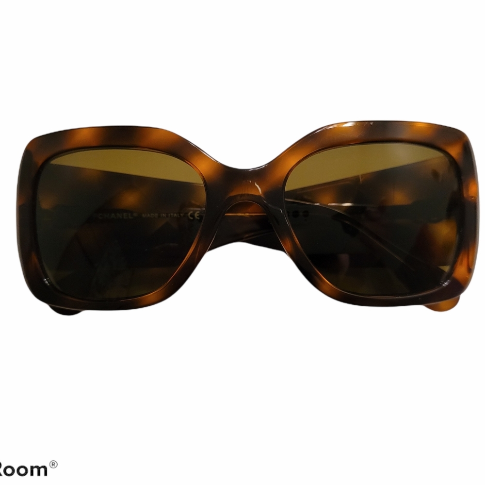 Authentic Chanel Sunglasses Style 5019